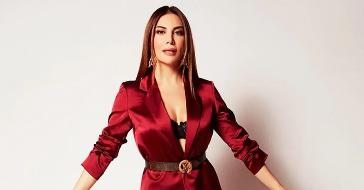 Ebru Yasar Dan Akustik Surpriz Magazin Haberleri