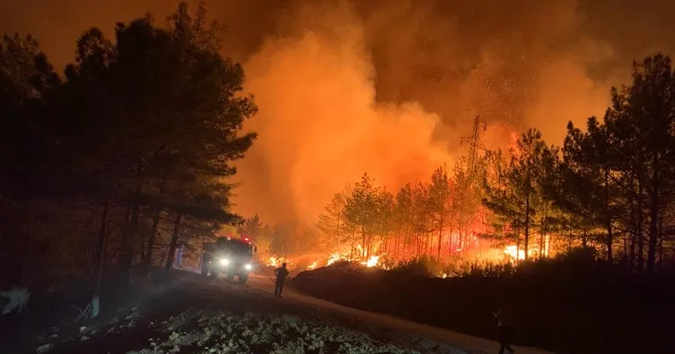 Marmaris’teki orman yangını sürüyor