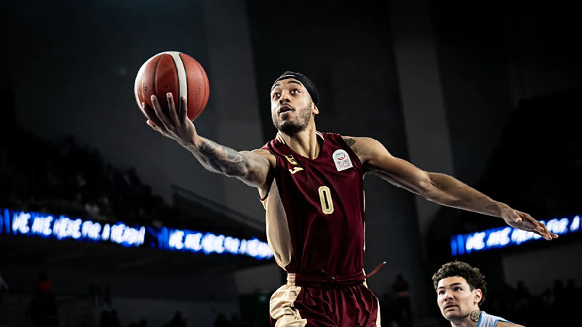 Basketbol Süper Ligi’nde sezonun oyuncusu Marcquise Reed!