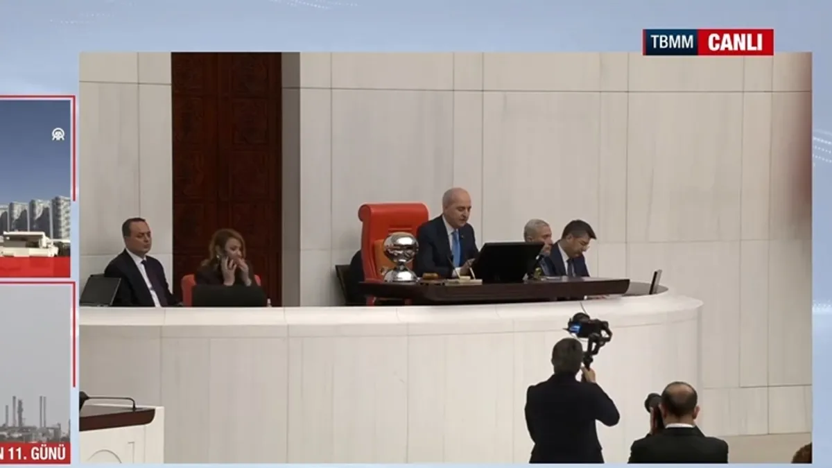 TBMM’de savaş gündemli özel oturum! TBMM Başkanı Numan Kurtulmuş: Gelişmeler geçici kriz olarak değerlendirilemez TBMM’de savaş gündemli özel oturum! TBMM Başkanı Numan Kurtulmuş: Gelişmeler geçici kriz olarak değerlendirilemez