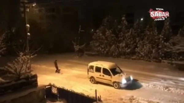 Araca bağladığı iple karda kaydı | Video