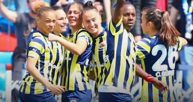Dev derbide gülen Fenerbahçe!