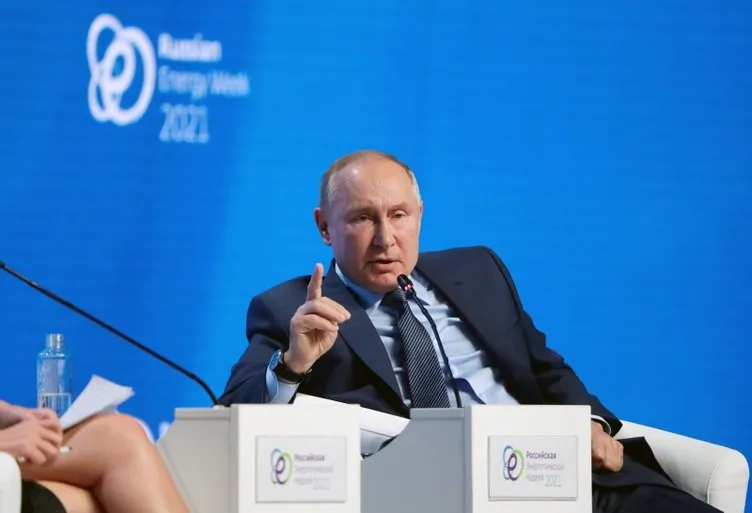 Putin kadın gazeteciye böyle çıkıştı: Güzel ama anlamıyor