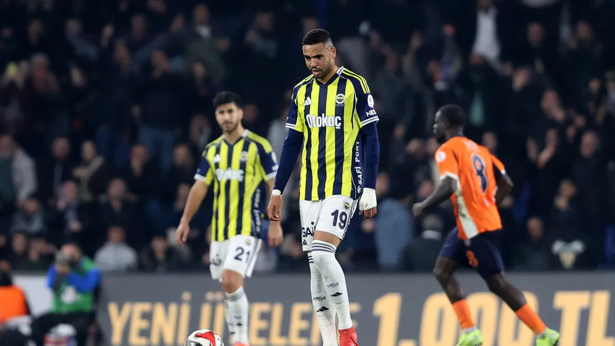 Fenerbahçe deplasmanda takıldı! Kanarya, Başakşehir engelini geçemedi