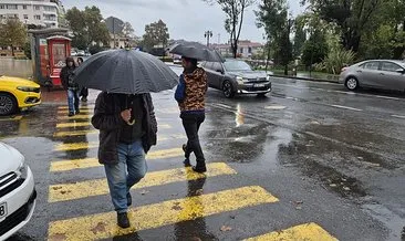 SON DAKİKA | Çatılar uçtu ağaçlar devrildi! Adana'dan korkutan görüntüler: Meteoroloji'den kritik uyarı #adana