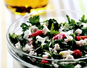 Çökelek Salatası