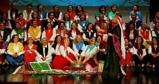 nilufer kadin korosu sira gecesi ile