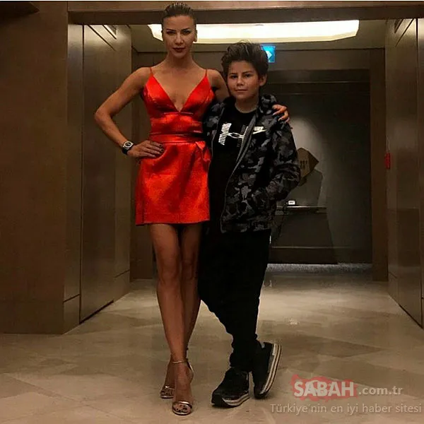 Ünlü modacı Ivana Sert’in yakışıklı oğlu Ateş üniversiteli oldu! Kalbimin yarısı artık İsviçre’de…