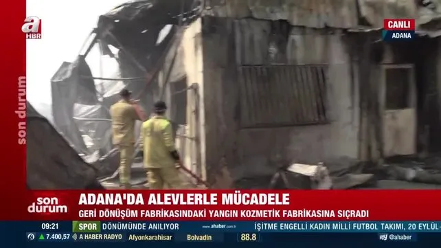 Adana'da iki fabrikada yangın çıktı! Alevler gökyüzünü kapladı | Video