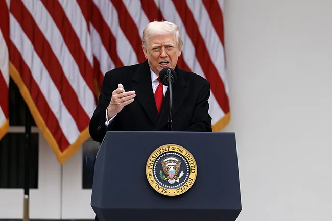 trumptan-ukrayna-savasi-aciklamasi-anlasmaya-cok-yaklastigimizi-dusunuyorum-1764097334084.jpeg Trump'tan Ukrayna savaşı açıklaması: 'Anlaşmaya çok yaklaştığımızı düşünüyorum'
