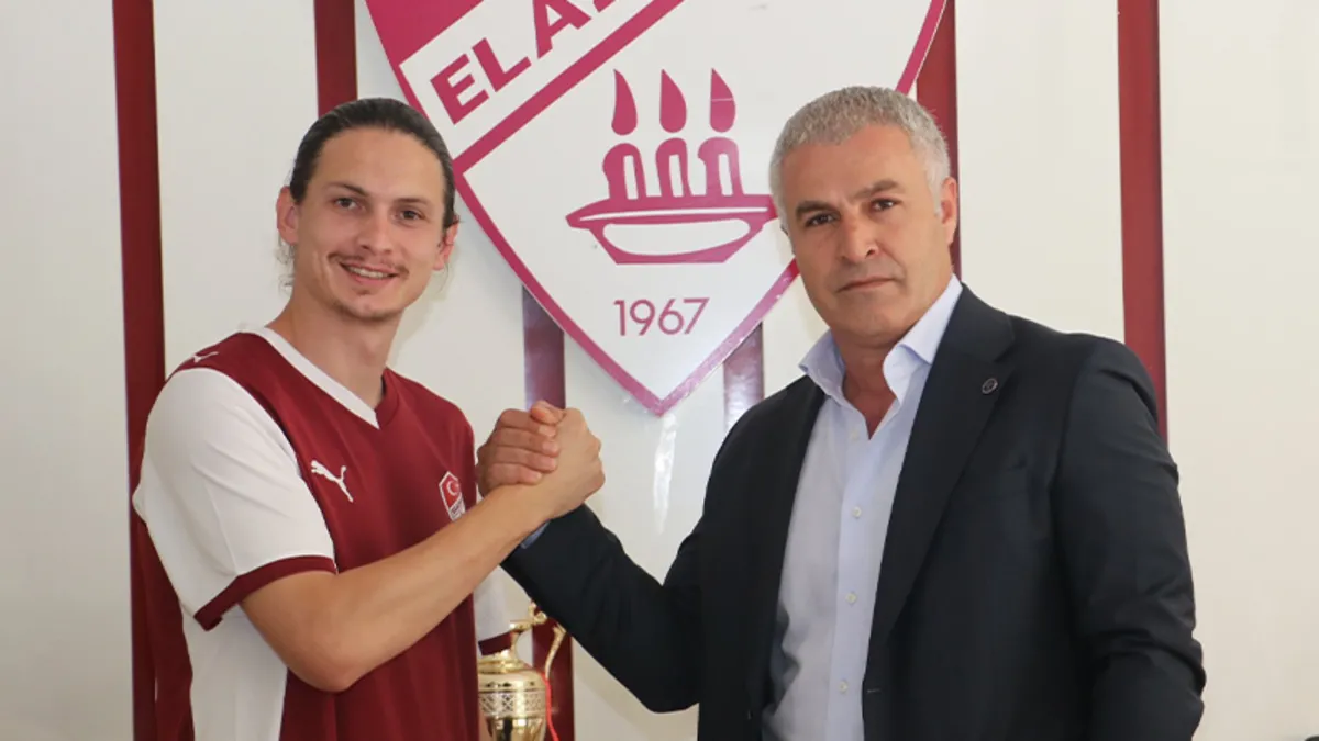 Elazığspor, Alperen Pak’ı transfer etti! Elazığspor, Alperen Pak’ı transfer etti!