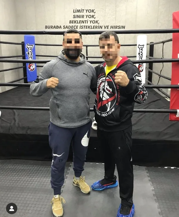 muay-thai-hocasindan-igrenc-taciz-kocasi-taciz-etti-esi-susturmak-istedi-1643168535691.jpg