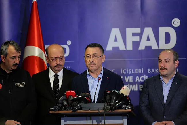 son-dakika-fuat-oktaydan-kilicdaroglunun-iftiralarina-sert-tepki-deprem-uzerinden-siyaset-yapanlara-yaziklar-o-1675879331050.jpg Son dakika: Fuat Oktay'dan Kılıçdaroğlu'nun iftiralarına sert tepki: Deprem üzerinden siyaset yapanlara yazıklar olsun