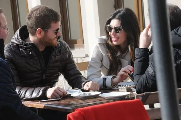Yakışıklı oyuncu sosyetik güzelden geçen ay ayrılmıştı!