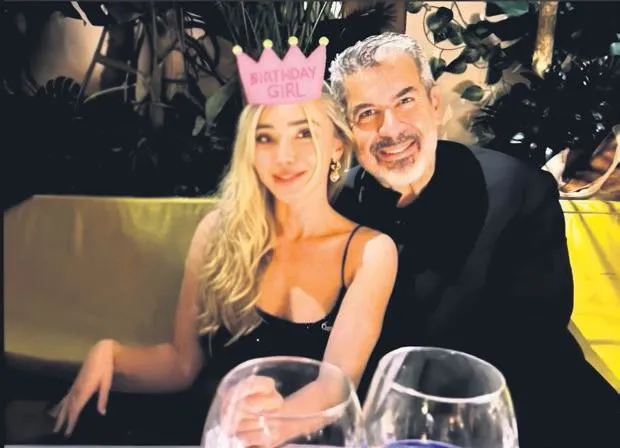 İlk fotoğraf sevgilisinden – BÜLENT CANKURT