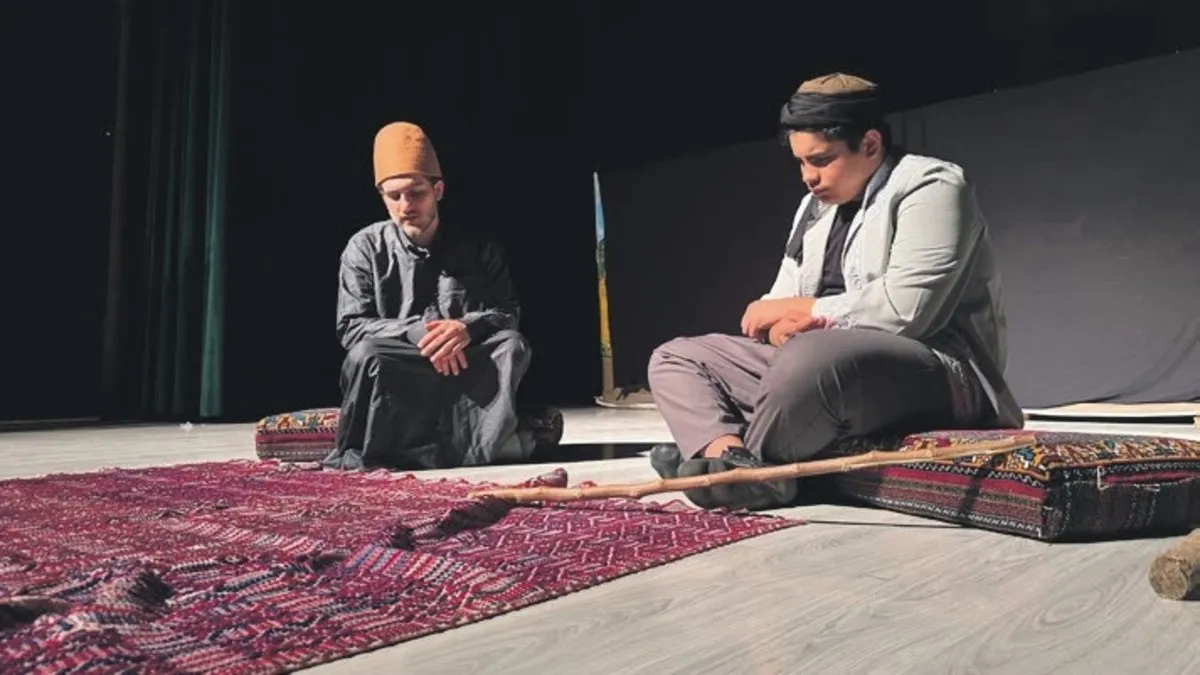 Liselilerin tiyatrosu beğeni topladı