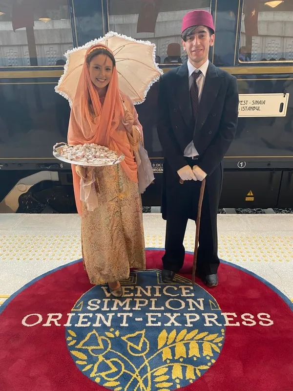 tarihi-orient-express-istanbuldan-parise-ugurlandi-1662139304916.jpeg