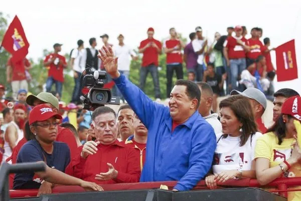 Chavez'den Obama'ya övgü