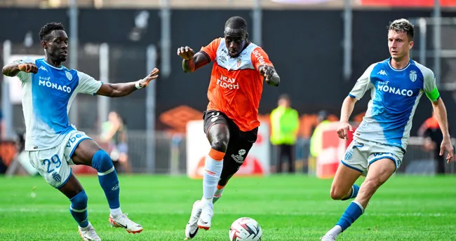 Monaco, uzatmalarda yediği golle galibiyeti kaçırdı Monaco, uzatmalarda yediği golle galibiyeti kaçırdı