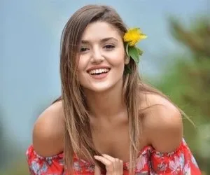 Hande Erçel'in güzelliğinin sırrı ortaya çıktı! İnkar etse de estetikli olduğu anlaşıldı! Bişektomi ameliyatı oldu...