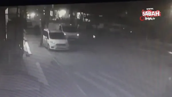 Avcılar’da araba hırsızı son işinde yakayı böyle ele verdi | Video