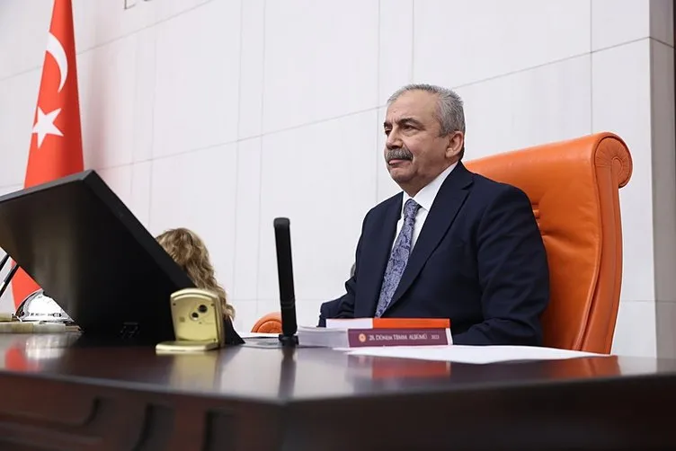 Kendini ihmal etti vücudu yorgun düştü: Yavuz Bingöl Sırrı Süreyya Önder’in hastaneye kaldırılmadan 1 gün öncesini anlattı