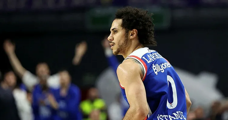 Shane Larkin sezonun MVP’si ödülüne aday