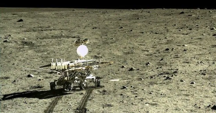 Çin’in Çang’ı-5 keşif aracı topladığı örneklerle Ay’dan ayrıldı