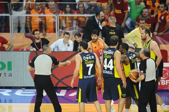 Fenerbahçe'den olaylı maçın fotoğrafları