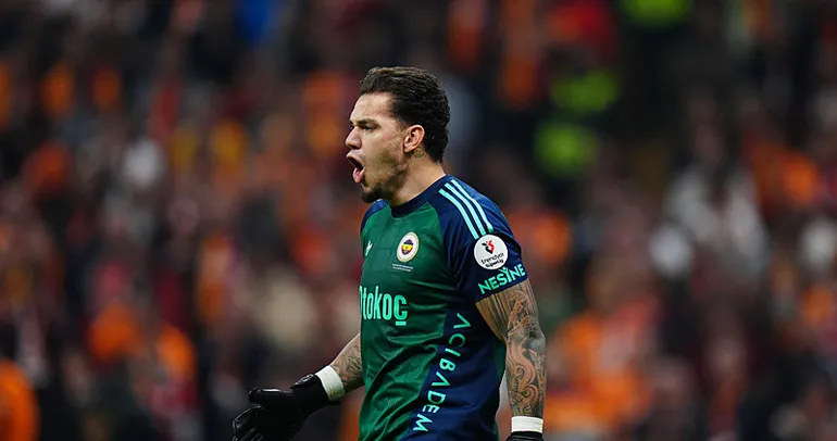 Ederson: Taraftarlarımızdan özür diliyoruz