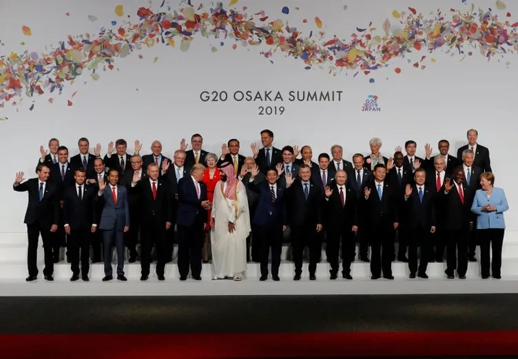 Başkan Erdoğan'ın da katıldığı G-20 aile fotoğrafı ile başladı