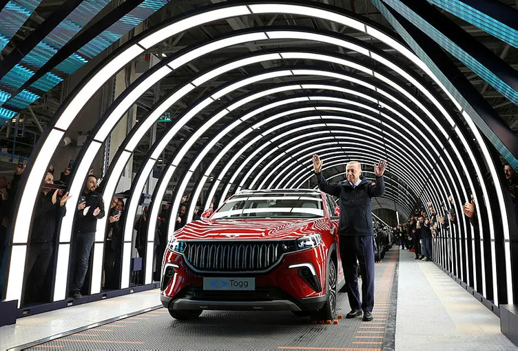 SON DAKİKA: Togg fiyat listesi 2023 ve ön siparişi için Başkan Erdoğan tarihi açıklandı! Togg fiyatı ne kadar, kaç lira olacak?