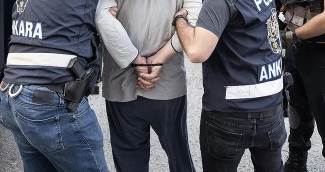 FETÖ’nün kamu mahrem yapılanmasına operasyon FETÖ’nün kamu mahrem yapılanmasına operasyon