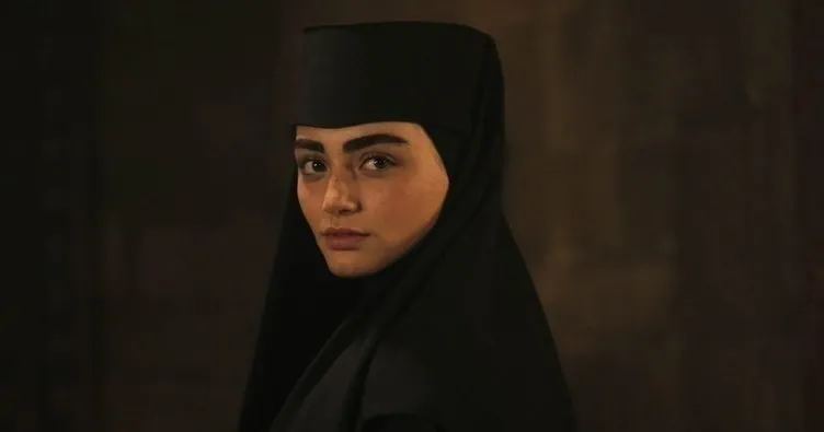 Özge Törer’in canlandırdığı Rabia Bala Hatun tarihte ne zaman ve nasıl ölmüştür? Özge Törer kimdir, kaç yaşında ve nereli?