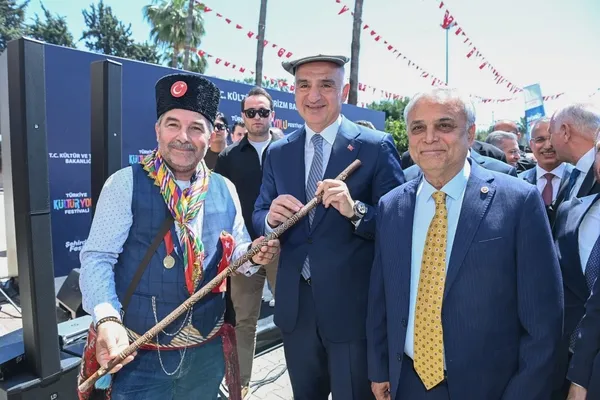 turistler-artik-rotasini-lezzet-duraklarina-gore-belirliyor-1778331650377.jpg