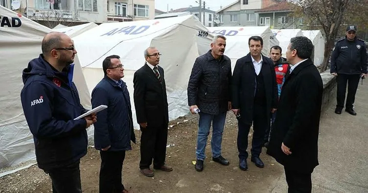 Düzce Valisi Cevdet Atay, Gölyaka’da incelemelerde bulundu: Vatandaşlarla sohbet ederek isteklerini dinledi