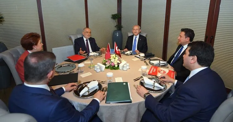 Son dakika: Bakan Soylu ’Altılı masa bildirisini AB elçisine CHP’deki büyükelçi götürdü’ dedi! O isim Ünal Çeviköz mü?