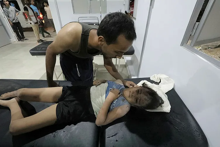 Siyonist İsrail’den dört koldan katliam! Katiller ordusundan kadın ve çocuk demeden soykırım