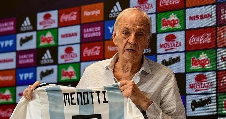 Efsane teknik direktör Menotti hayatını kaybetti