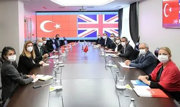 Bakan Özer, İngiltere’nin Ankara Büyükelçisi Chilcott ile görüştü