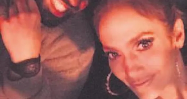 İki dakikada gece kulübünün notunu verdi!