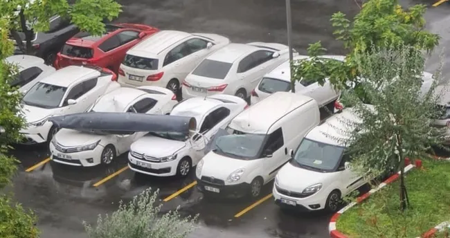 Son dakika: Ankara’da F-4 savaş uçağının yakıt tankı TPAO otoparkına düştü Son dakika: Ankara’da F-4 savaş uçağının yakıt tankı TPAO otoparkına düştü