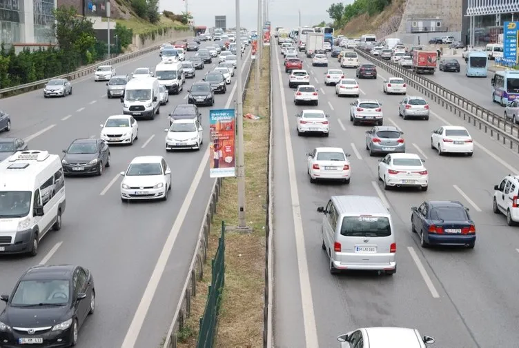 Normalleşme süreci İstanbul trafiğini eski haline döndürdü! Normalleşmenin 3. gününde trafik yoğunluğu