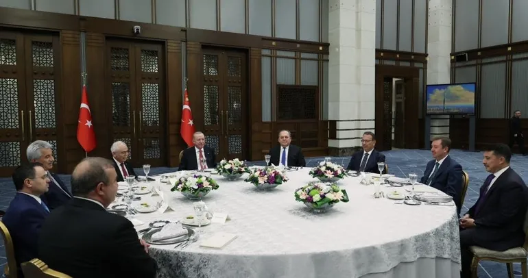 Başkan Erdoğan, yüksek mahkeme başkanlarıyla bir araya geldi.