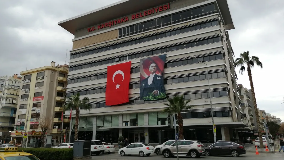 8 aydır maaş alamayan işçiler isyanda!