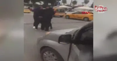 Adana’da havalimanında bir kişiyle tartışan Hasan Şaş, güçlükle sakinleştirdi | Video