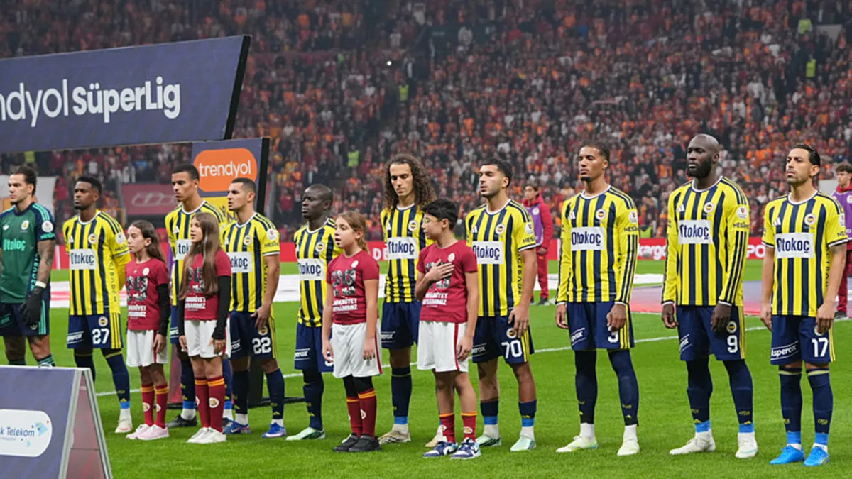 Fenerbahçe taraftarlarından Samandıra’da protesto