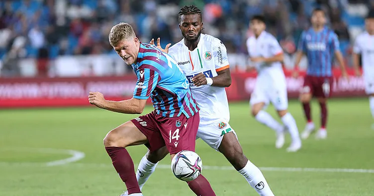Son dakika: Trabzonspor liderlik şansını tepti! Fırtına, Alanyaspor engelini aşamadı!