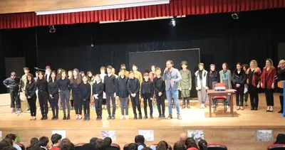 Öğrenciler Çanakkale Geçilmez dediler