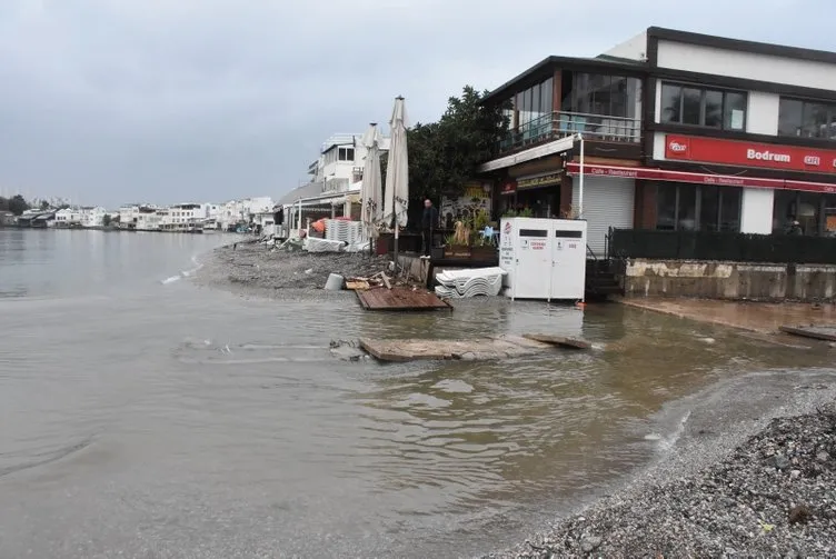 Bodrum'daki sel felaketinden kareler...